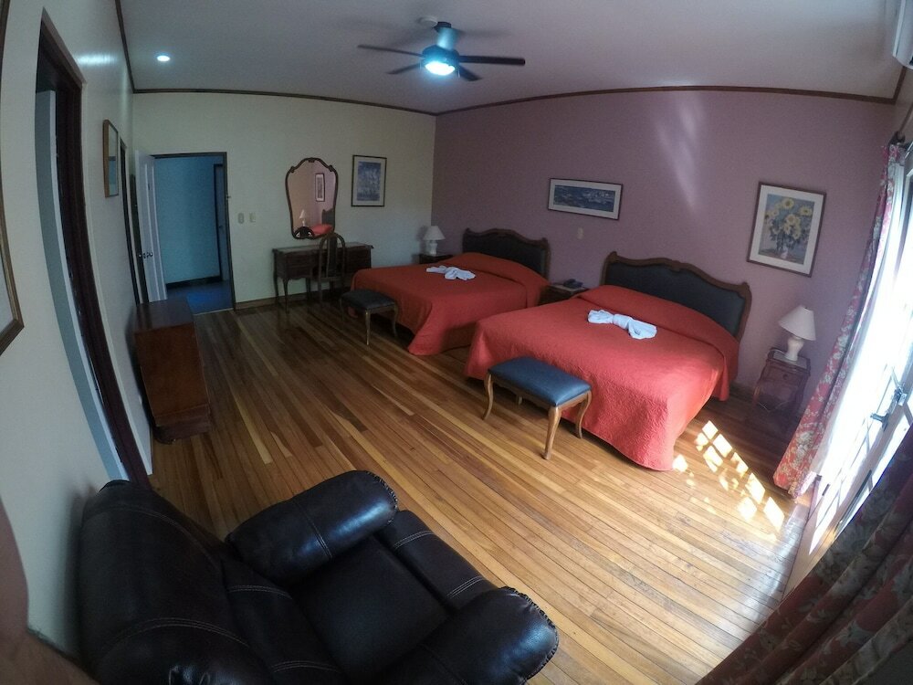 Фото Hotel Le Bergerac