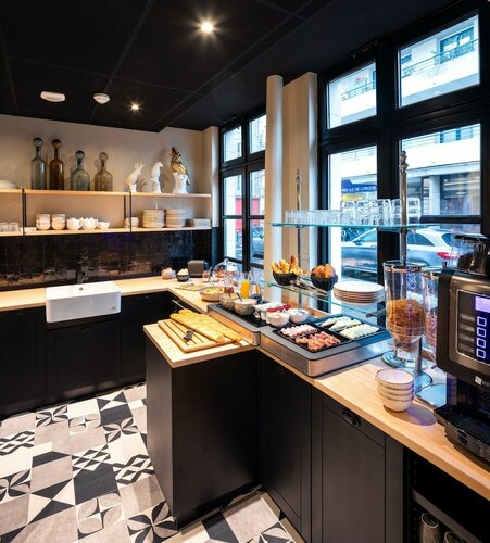 Внешний вид отеля Hôtel Lanjuinais в Ренне, фото 3