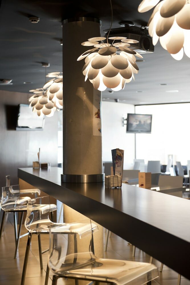 Фото Hotel Tach Madrid Airport