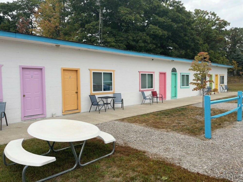 Фото отеля 2