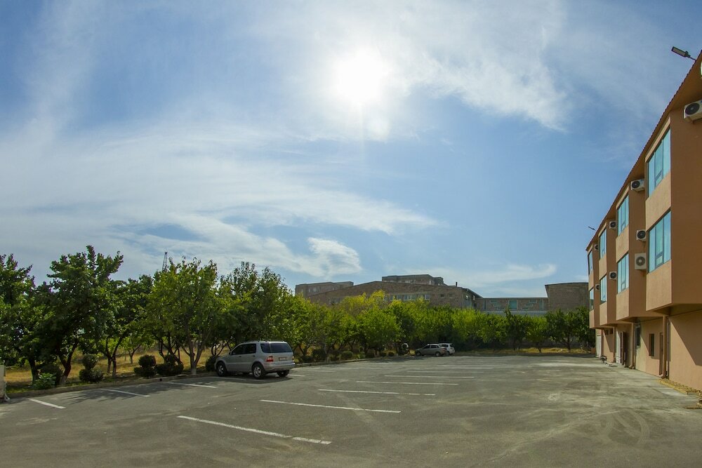 Фото Inga Hotel Yerevan