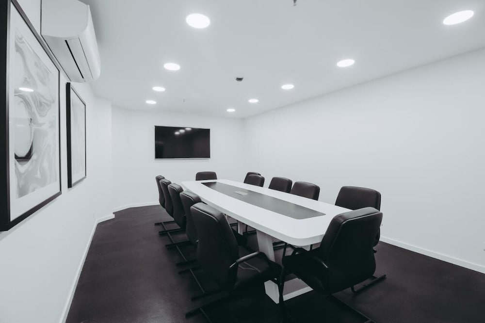 Фото Masa Hotel 5 de Outubro