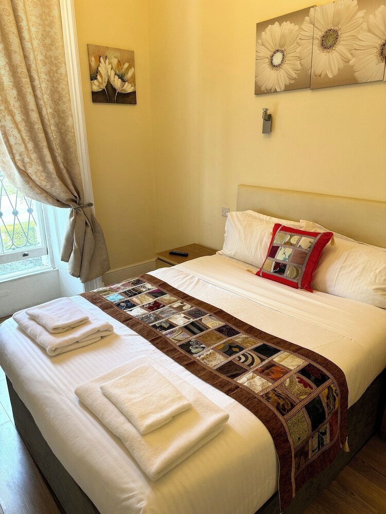 Фото ABC Hyde Park Hotel