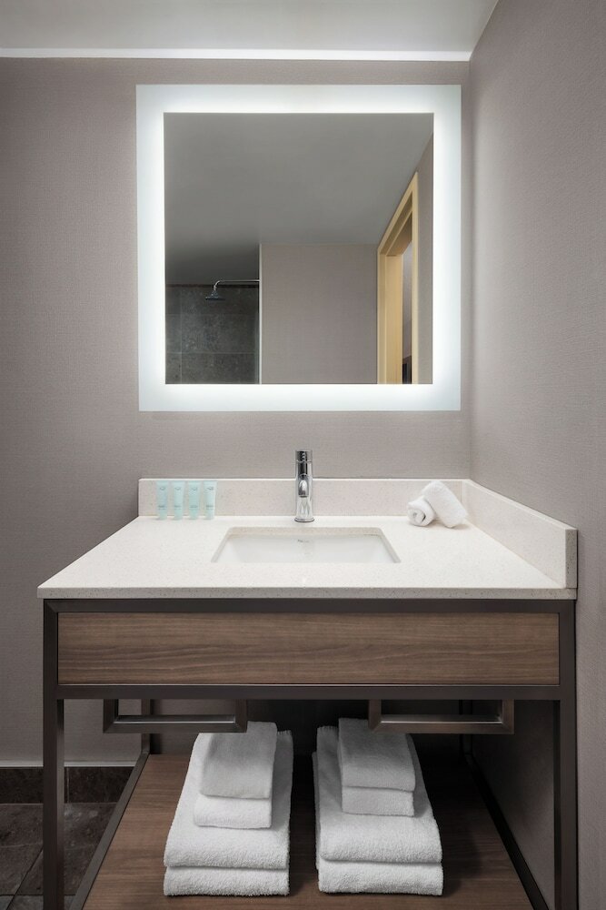 Фото Grande Rockies Resort - Bellstar Hotels & Resorts