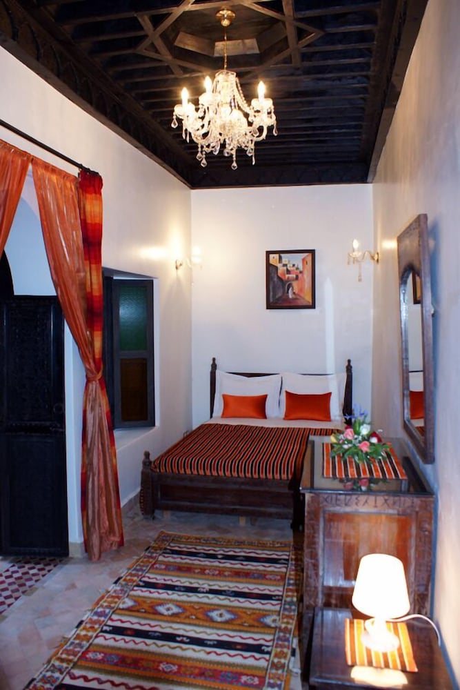 Фото Riad Al kadar
