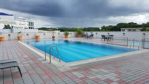 Гостиница The Centrepoint Hotel