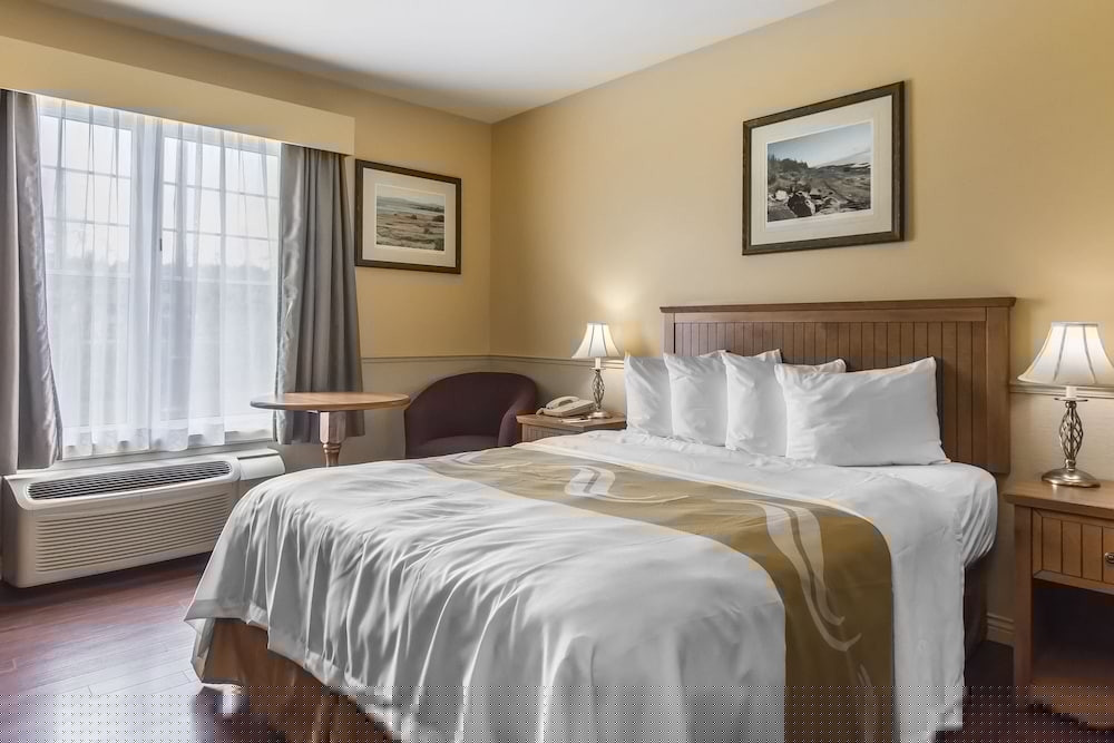 Фото Quality Inn Riviere-du-loup