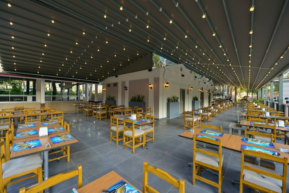 Фото Hotel Pine Valley