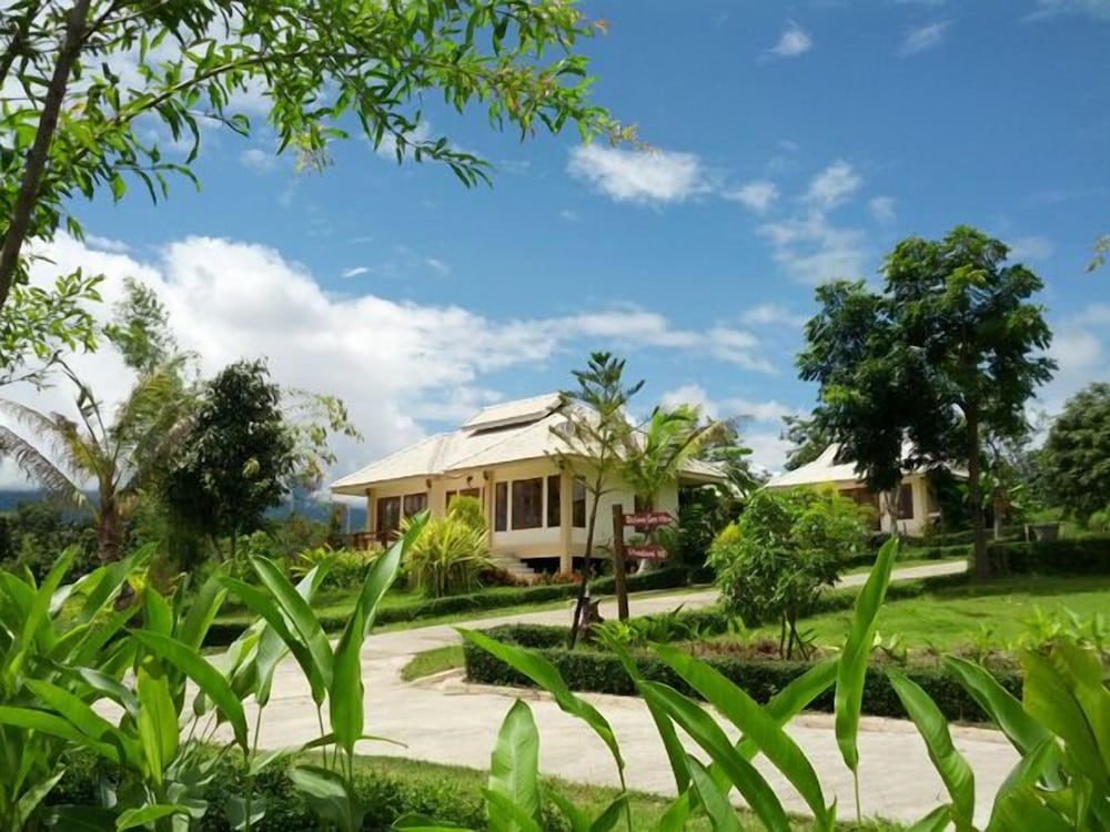 Фото Pai Iyara Resort