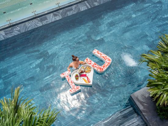 Фото Peninsula Hotel Danang