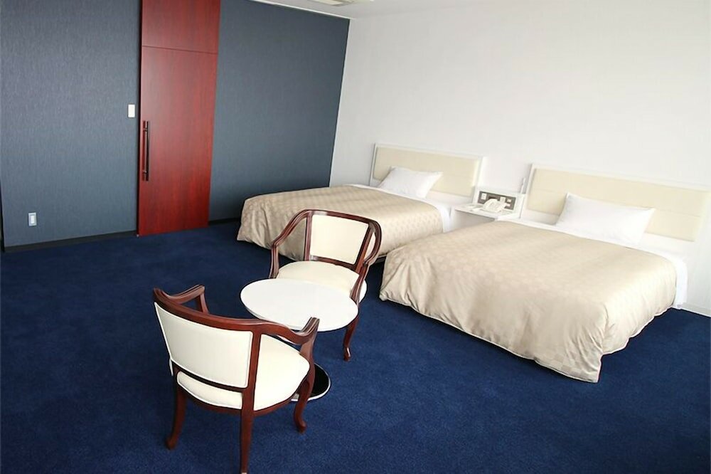 Фото Lakeside Hot Spring Hotel Kunibiki