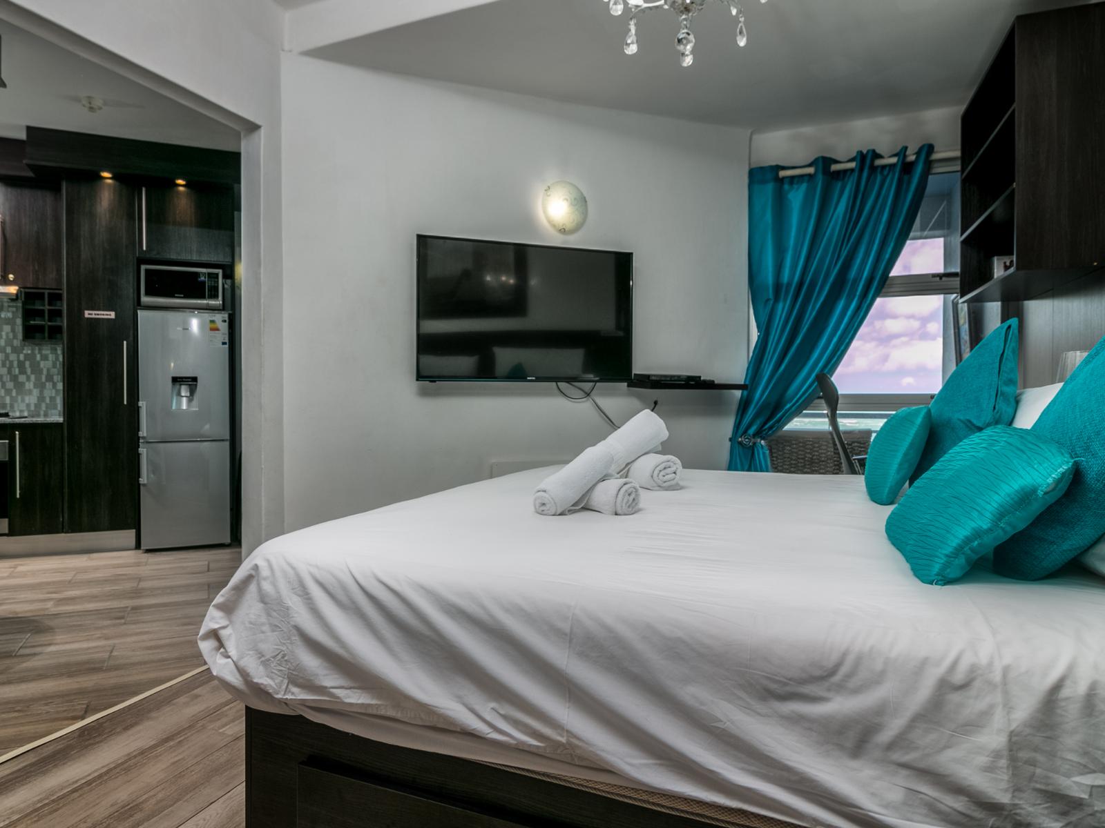 Фото Ocean Breeze Hotel