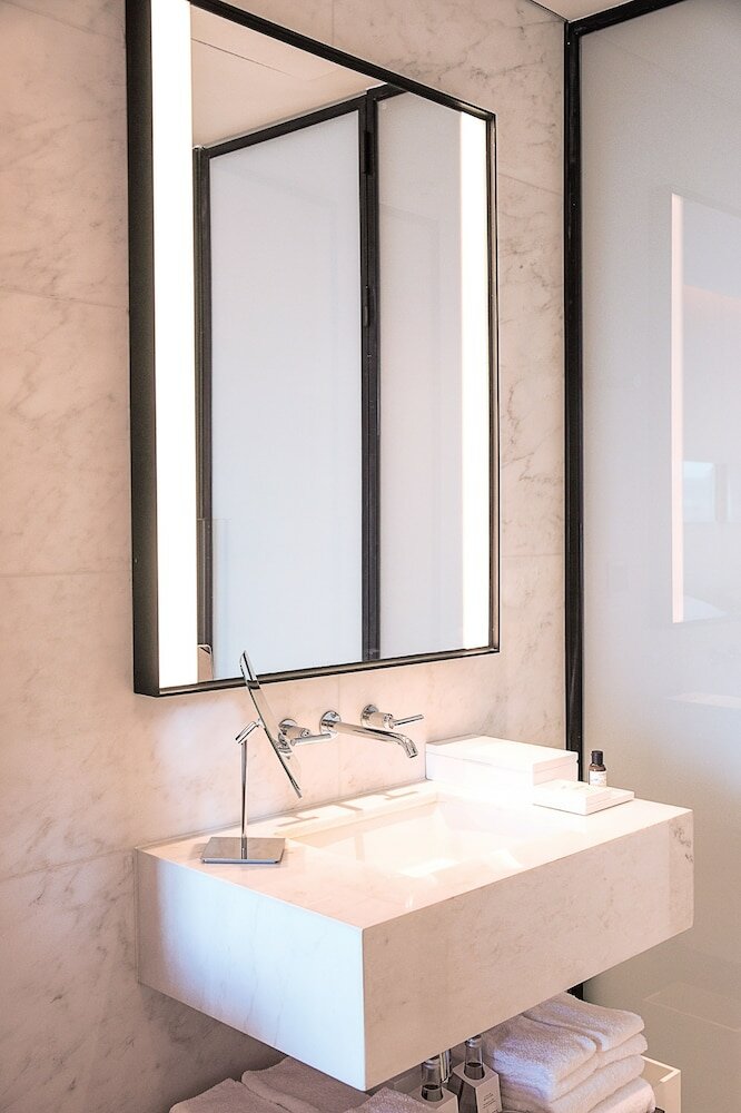 Фото The Shanghai Edition