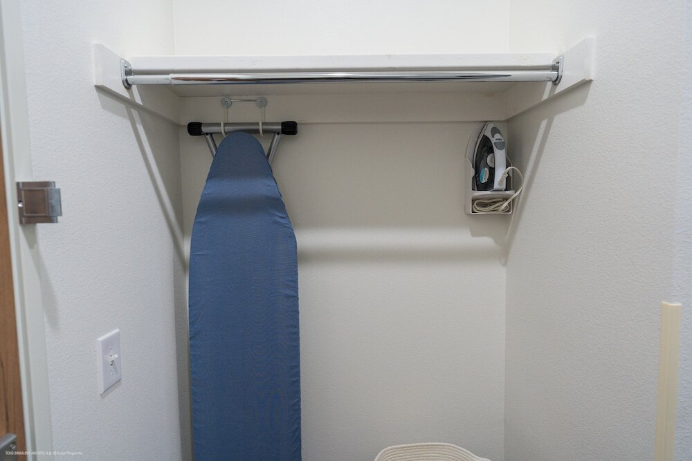 Фото The Bungalows Hotel & Event Center