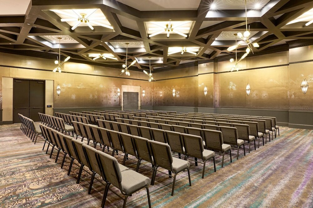 Фото Renaissance New York Harlem Hotel