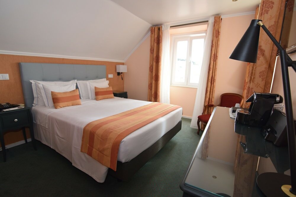 Фото Hotel Florescente