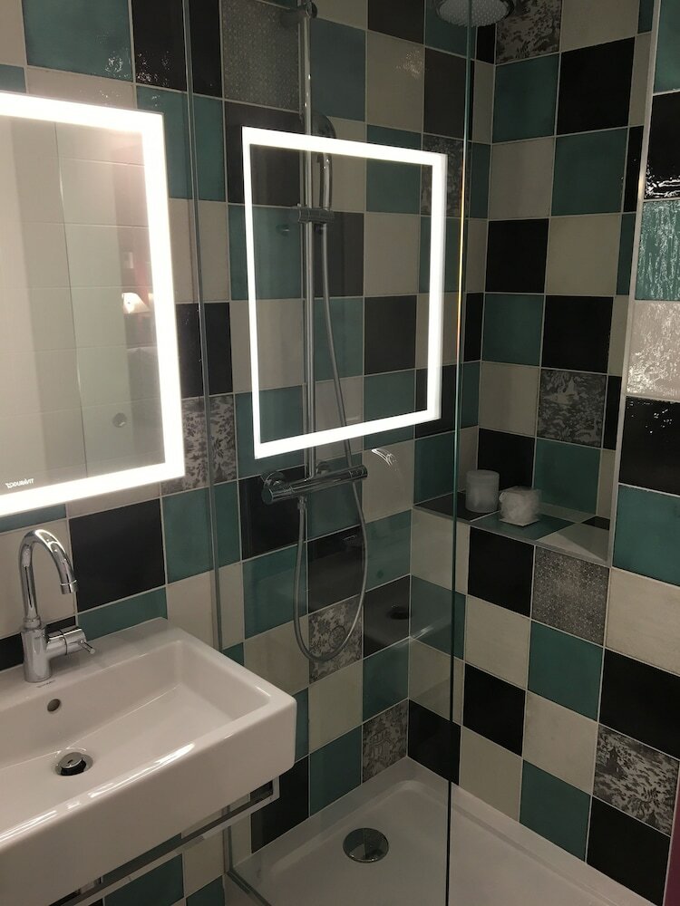 Фото Les Tournelles