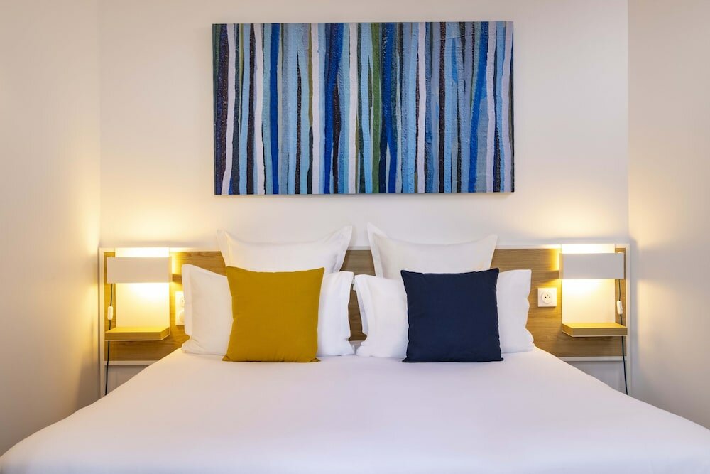 Фото Hotel Paris Louis Blanc