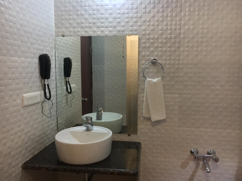 Фото Indo Hokke Hotel