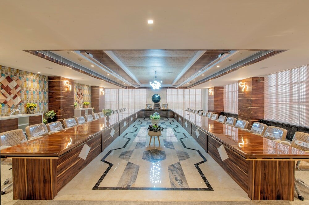 Фото Saya Grand Club & SPA Resort