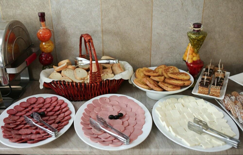 Фото LPlaza Hotel