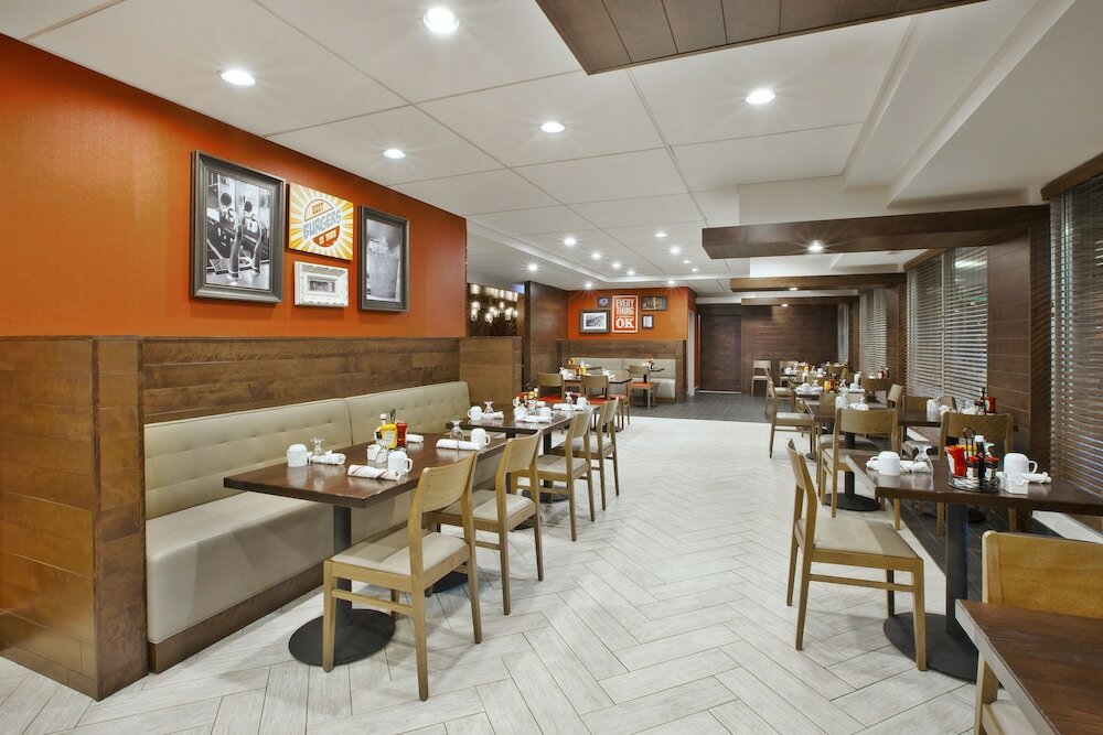 Фото Holiday Inn Columbus Downtown Capitol Square