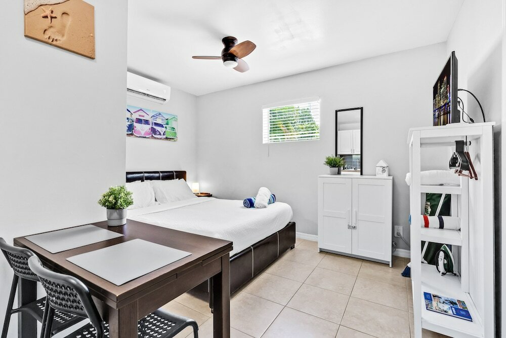 Фото The Blue House Fort Lauderdale