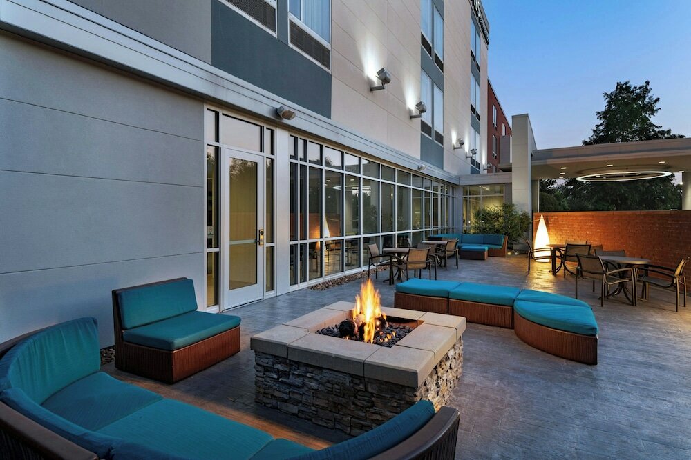 Фото SpringHill Suites Houston The Woodlands