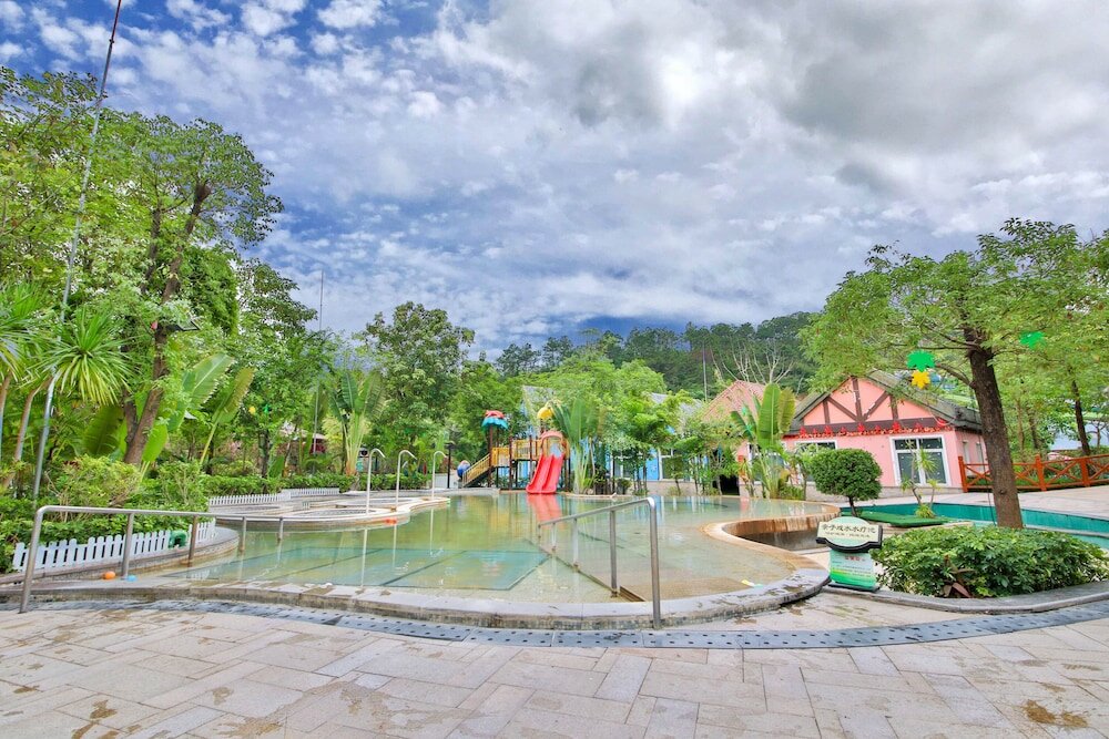 Фото Four Points by Sheraton Heyuan Resort