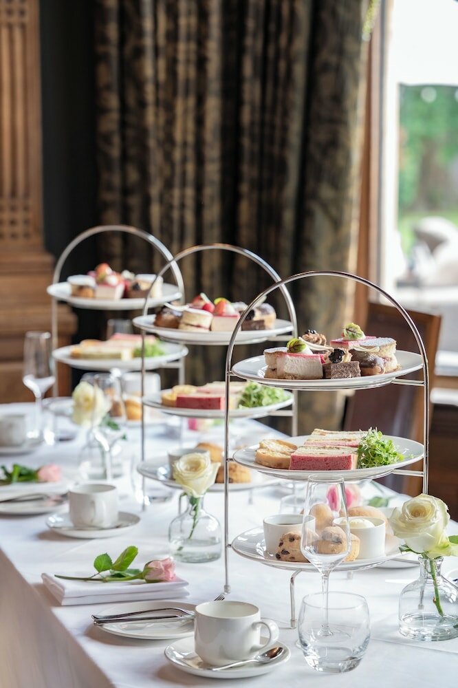 Фото Woodlands Park Hotel