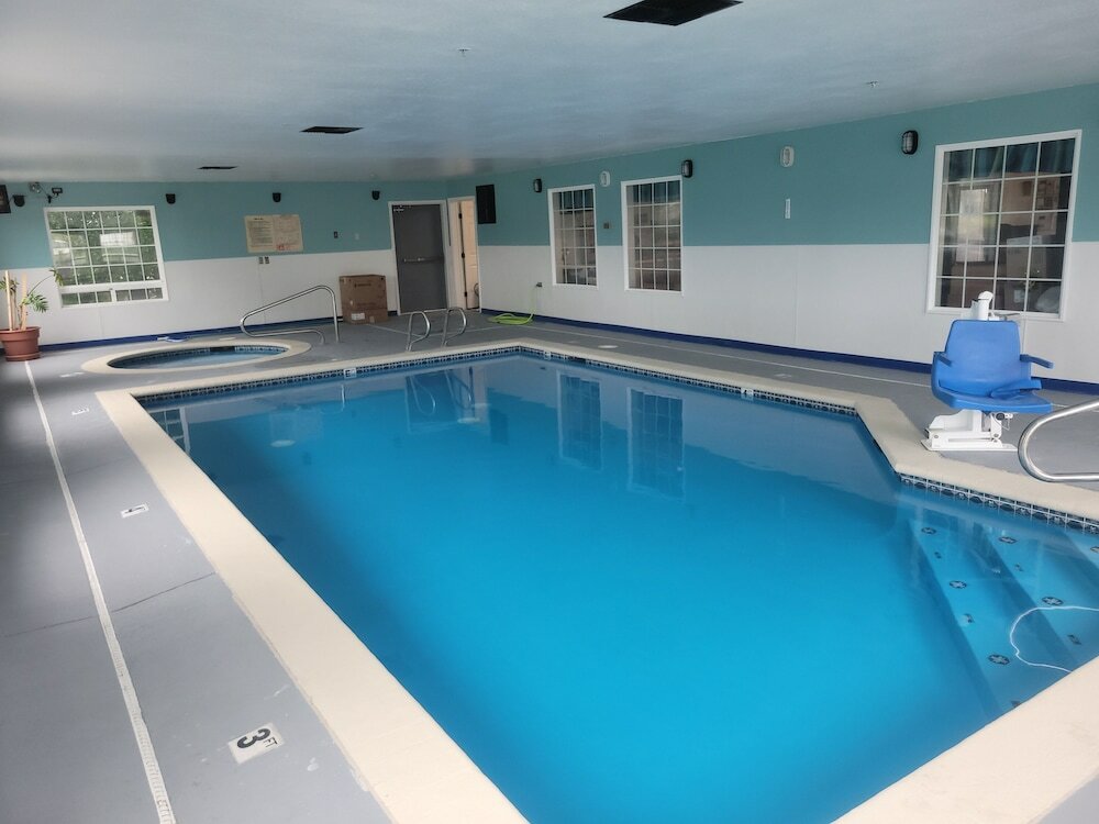 Фото Days Inn by Wyndham Ocean Shores