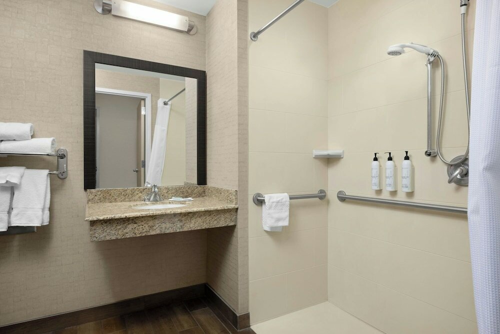 Фото Fairfield Inn & Suites Moscow