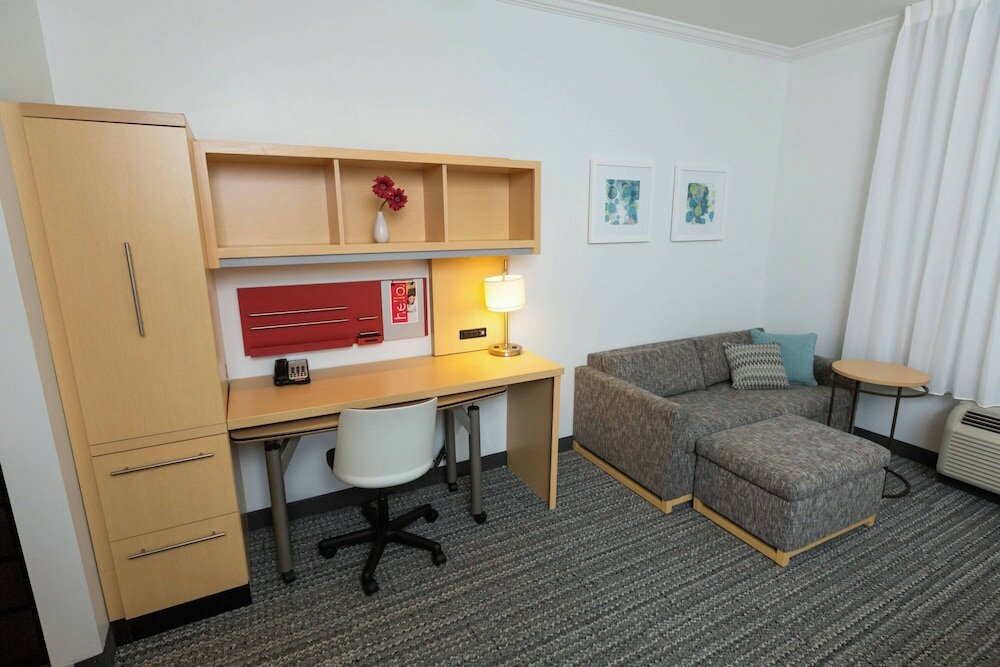 Фото TownePlace Suites Bowling Green