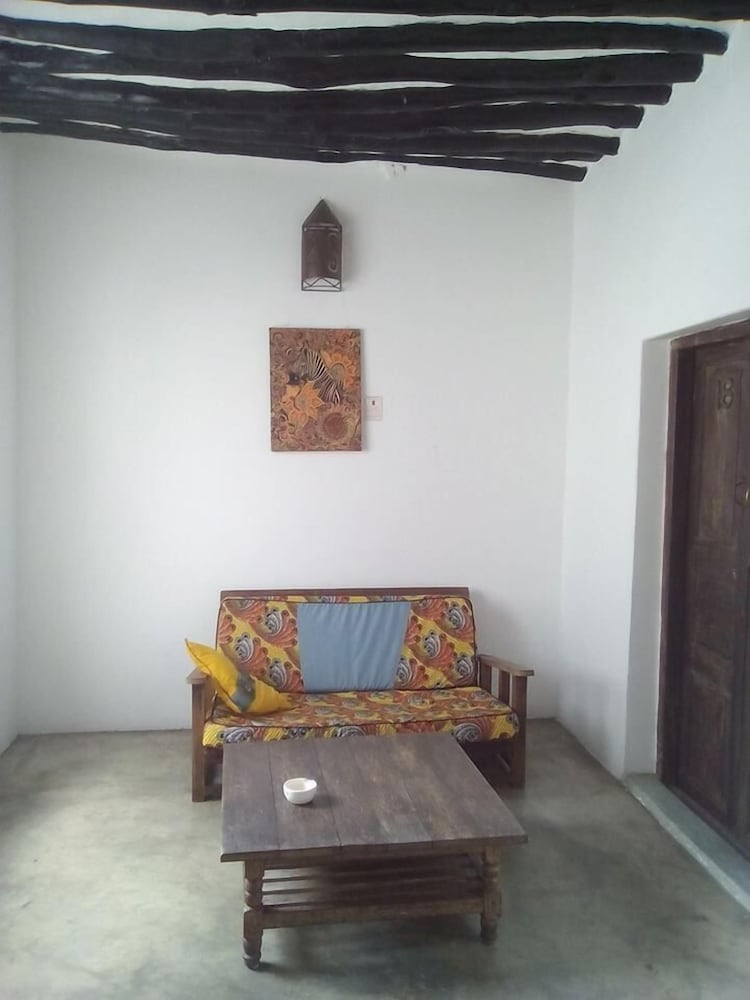 Фото Kiponda B&b