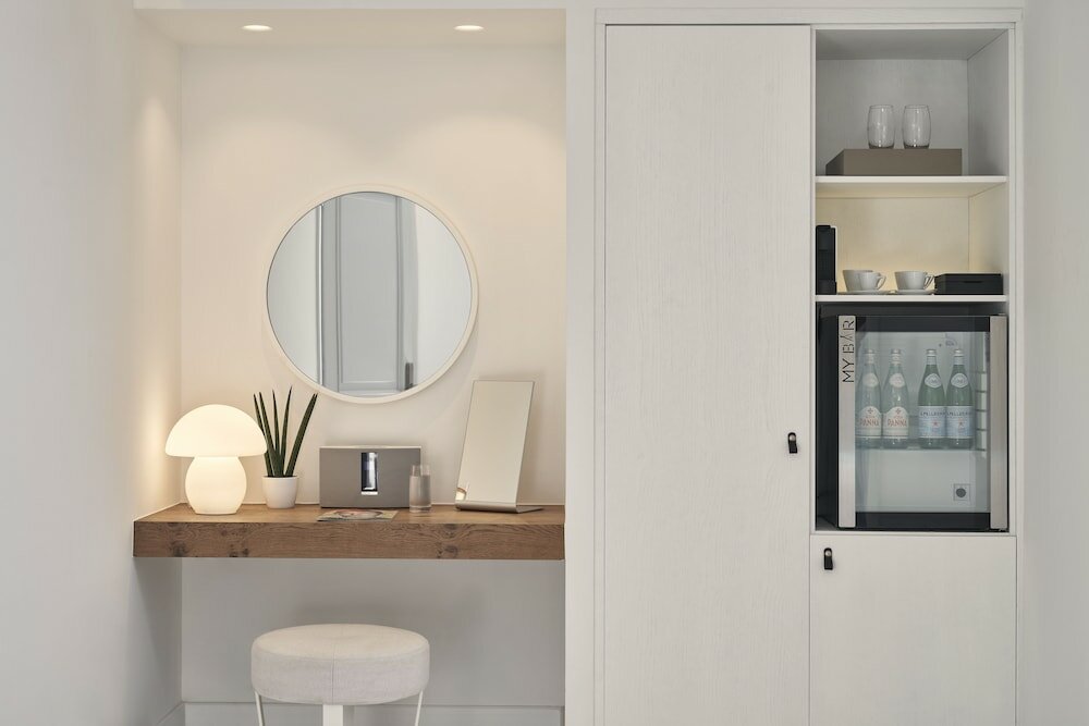 Фото Nikki Beach Resort & SPA Santorini