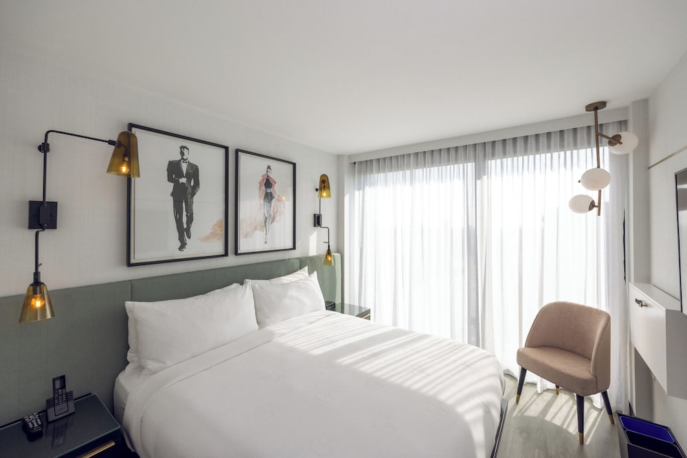 Фото The Godfrey Hotel Hollywood