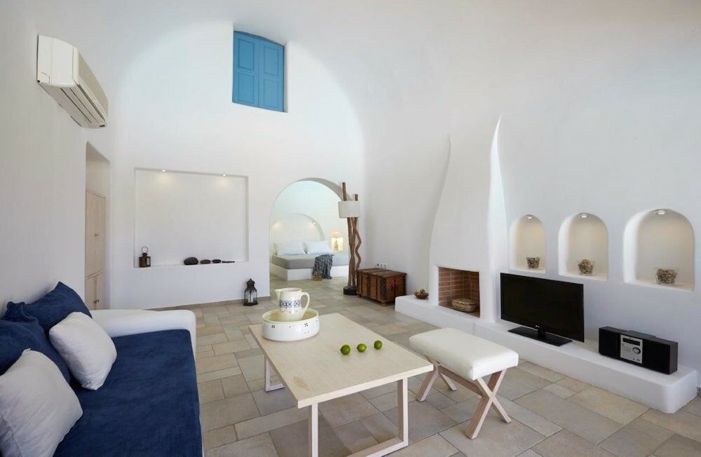 Фото Black Rose Suites