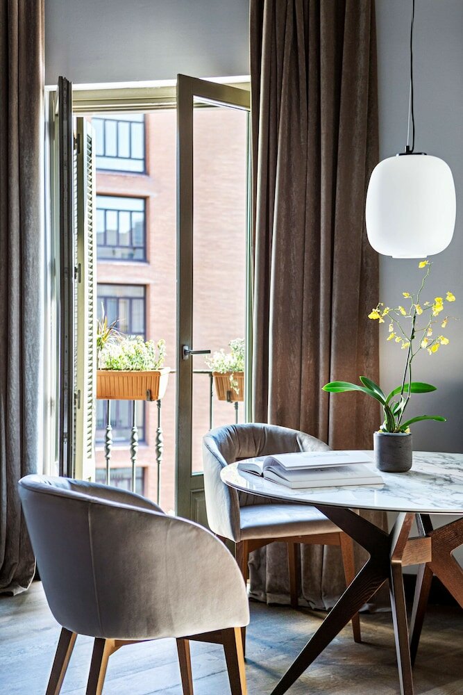 Фото Radisson Blu Hotel, Madrid Prado