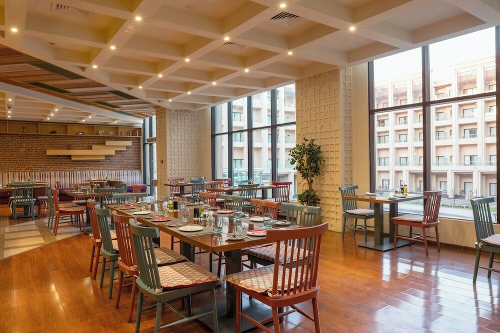 Фото Triumph Luxury Hotel