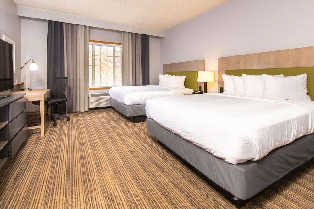 Фото Country Inn & Suites by Radisson, Rapid City, Sd