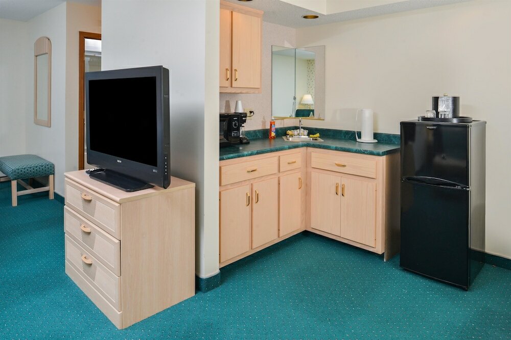Фото Americas Best Value Inn & Suites Bluffton