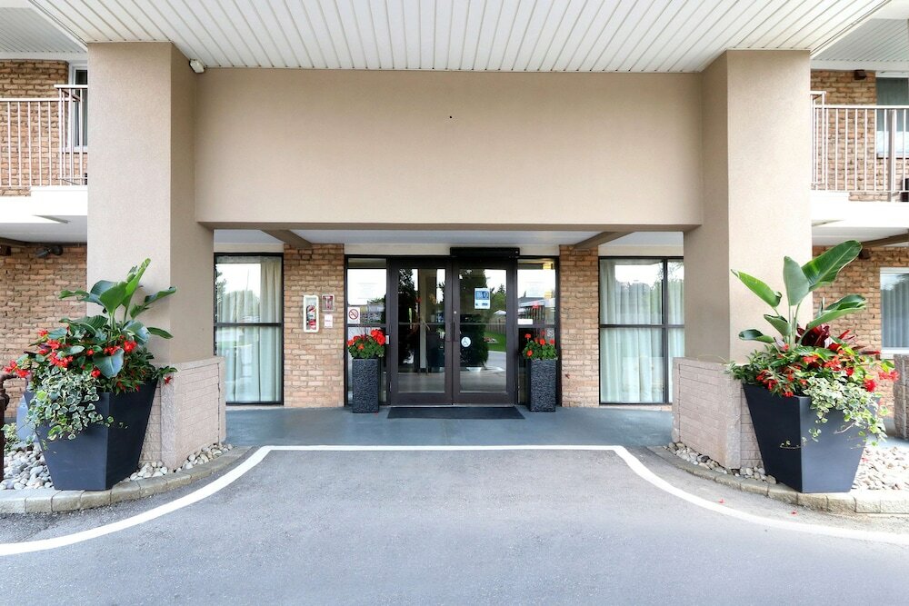 Фото Best Western Halton Hills