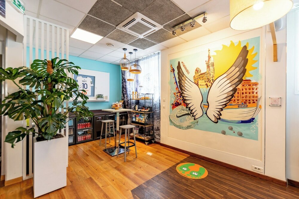 Фото ibis Styles Marseille Centre Prado Place Castellane