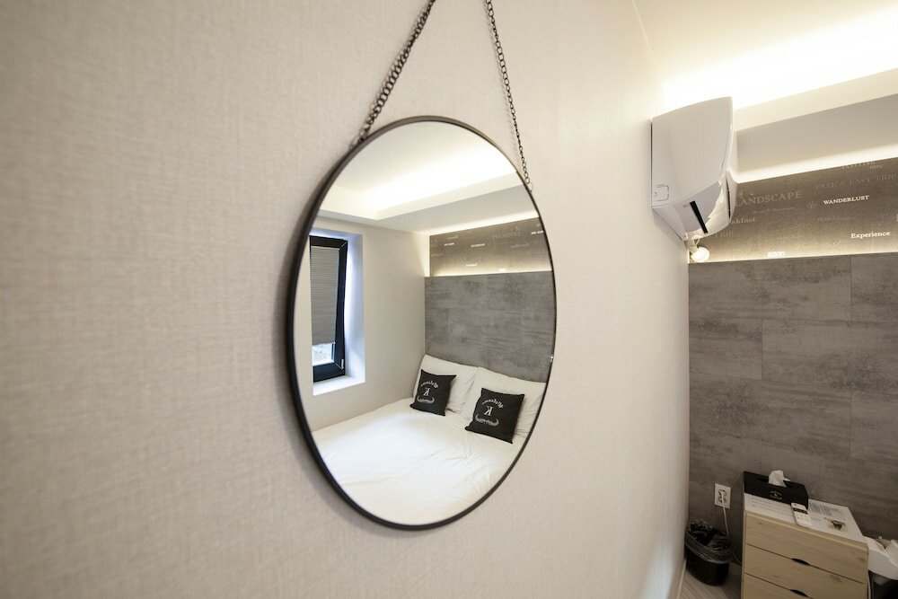 Фото K-Guesthouse  Seomyeon 1