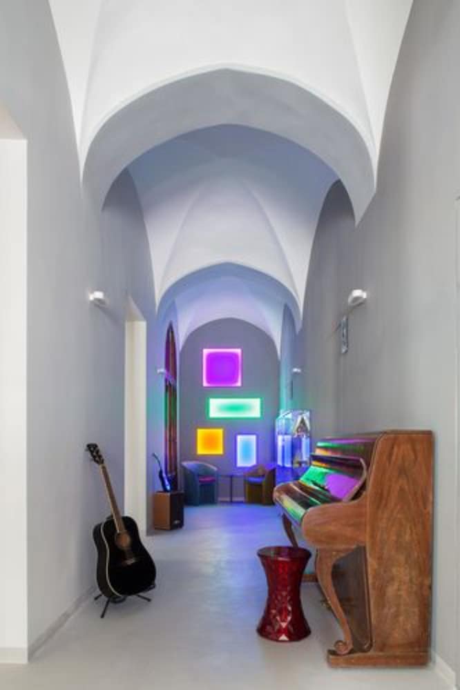 Фото Babila Hostel and Bistrot