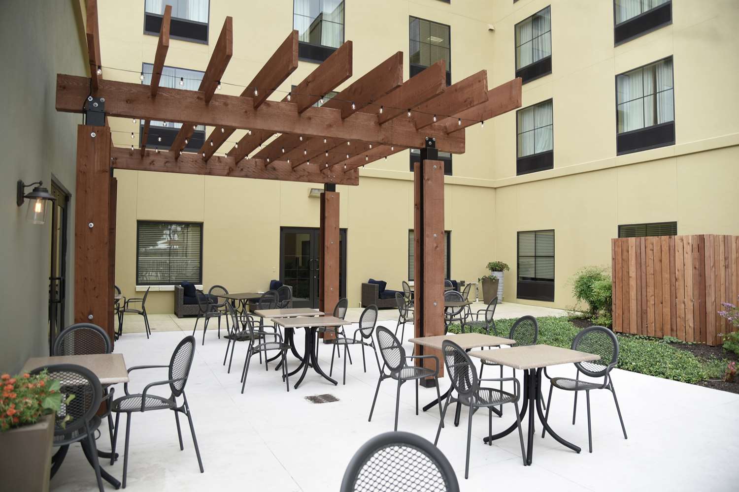 Фото Homewood Suites by Hilton San Antonio North