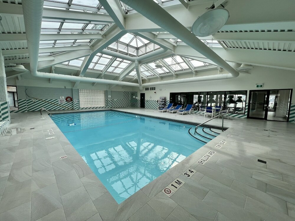 Фото Holiday Inn Toronto Airport East