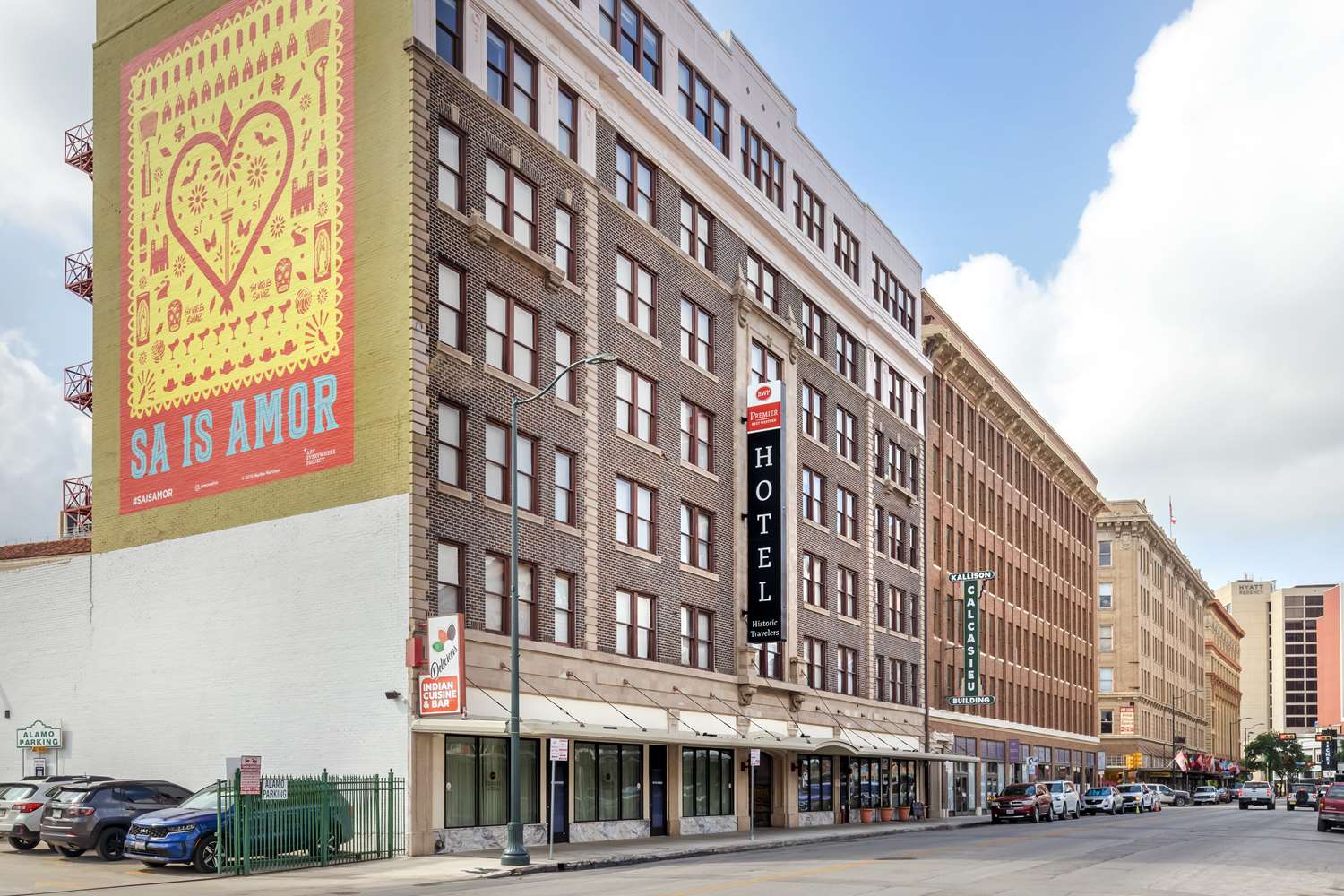 Фото Best Western Premier Historic Travelers Hotel Alamo Riverwalk