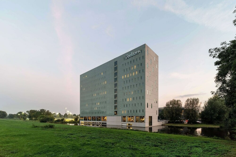 Фото Radisson Hotel & Suites Amsterdam South
