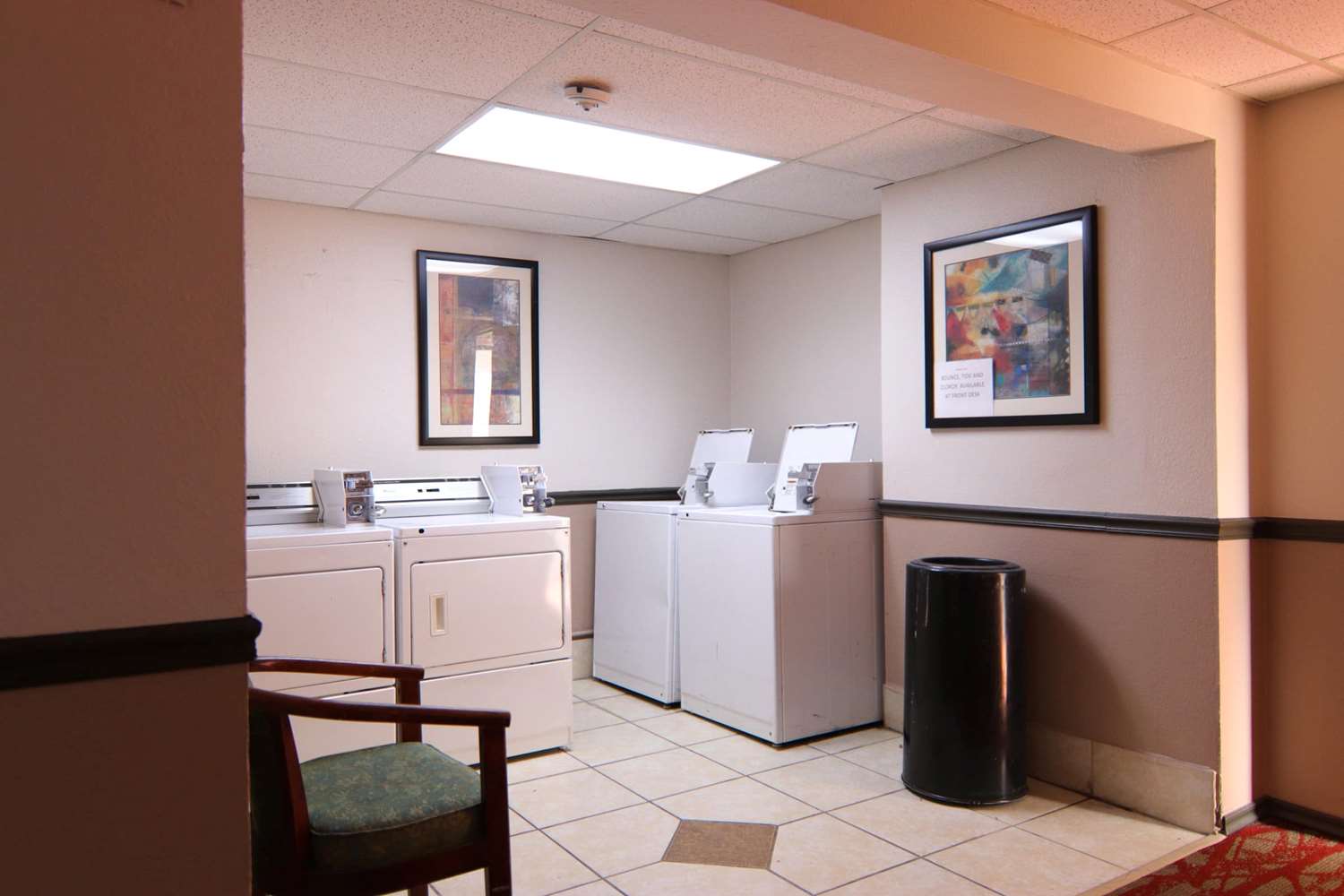 Фото Ramada by Wyndham Davenport Orlando South